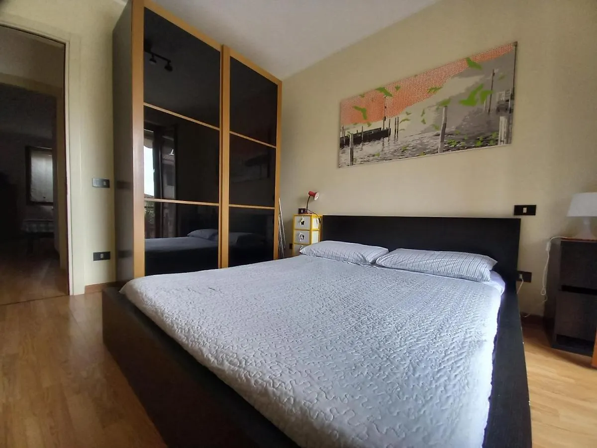 Casa Clusane d'Iseo 2 passi dal lago 0*,